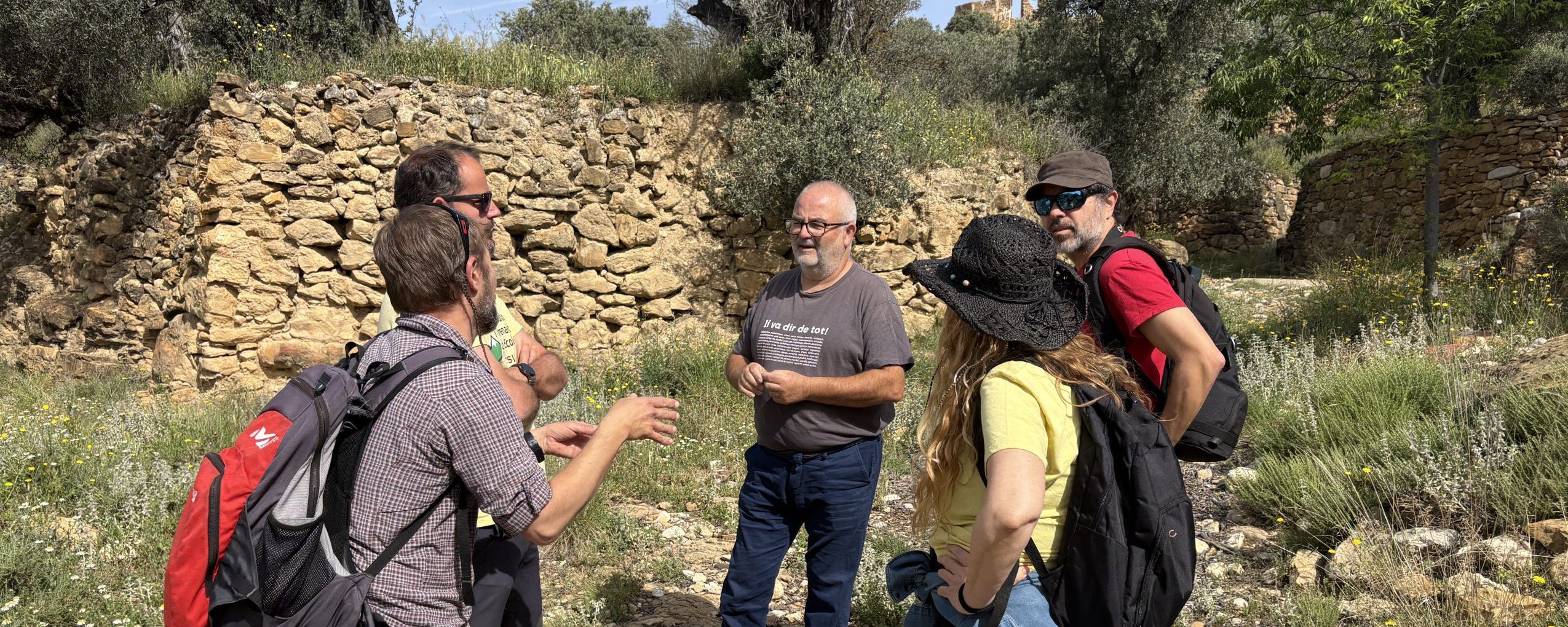 Investigadores del Instituto Pirenaico de Ecología-CSIC en Oliete.